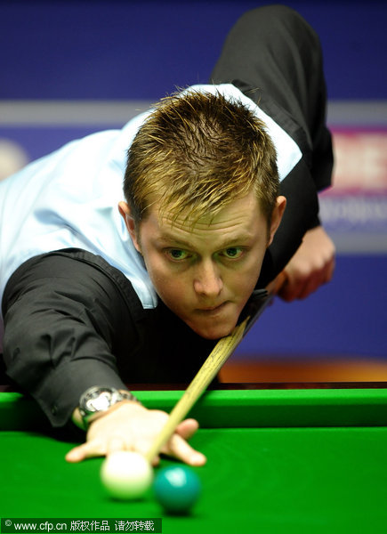 并引发事故 并引发事故