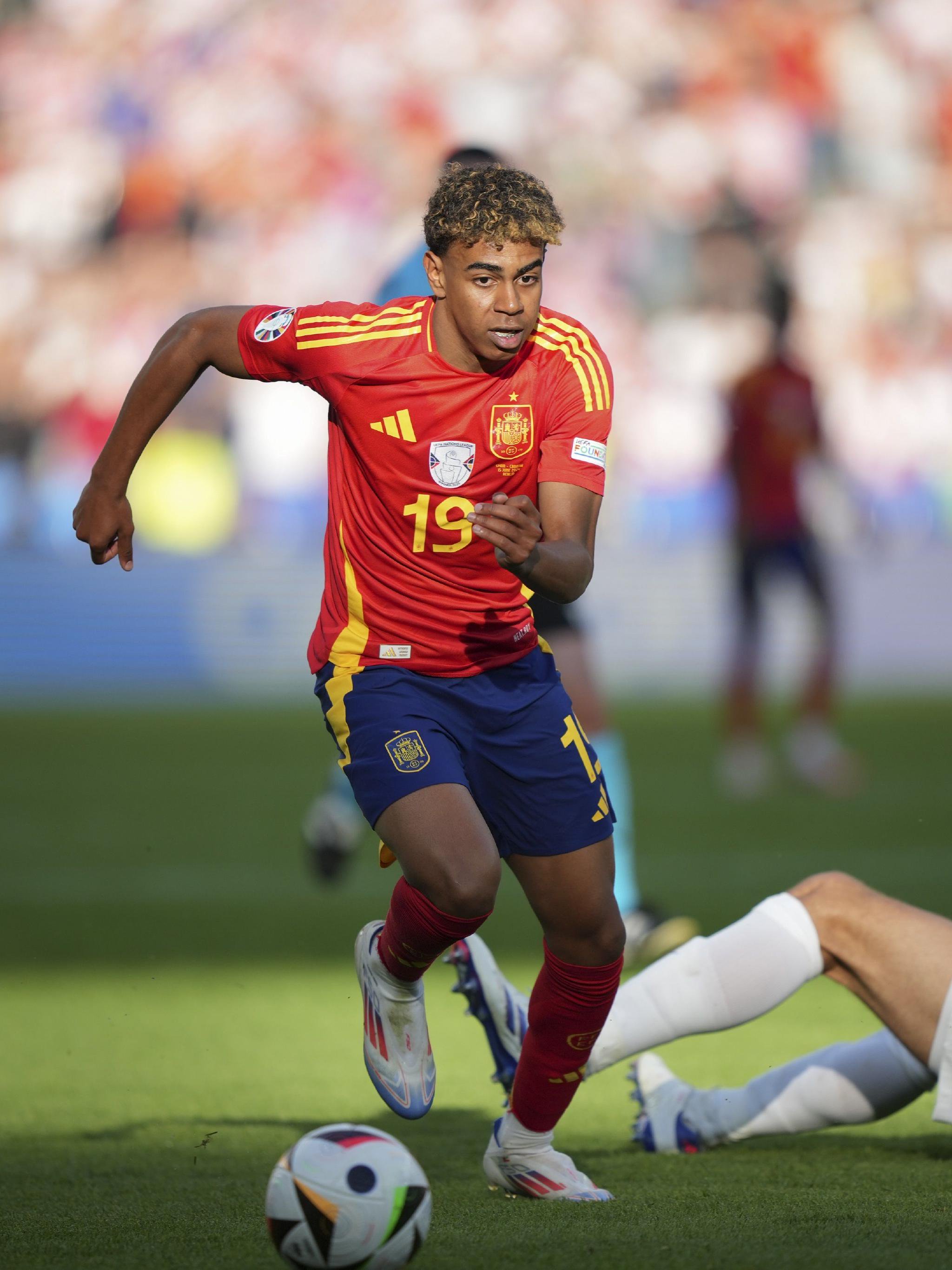 更像是瓜迪 更像是瓜迪